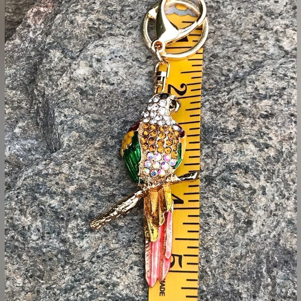 Parrot Keychain‎ - Picture 5 of 7